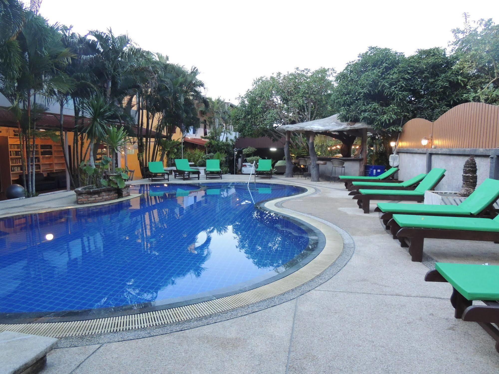 Khaolak Grand City Khao Lak Extérieur photo